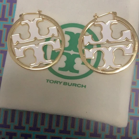 Authentic Tory Burch Gold Logo Hoop Earrings NWT Fast ship - Picture 4 of 5